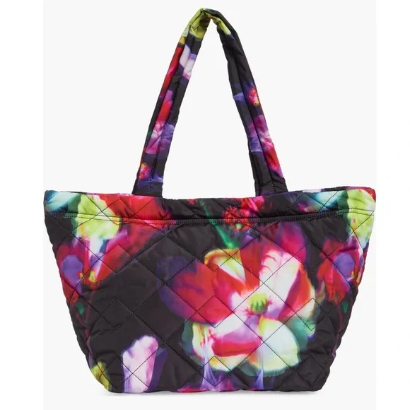 Marc Jacobs, Multicolor Floral Quilted Nylon Tote Bag, STUNNING - Picture 3 of 10